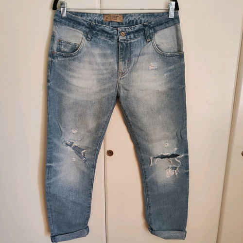 Zara Z1975 Women's Distressed Jeans (Size EUR 38 / US 06)