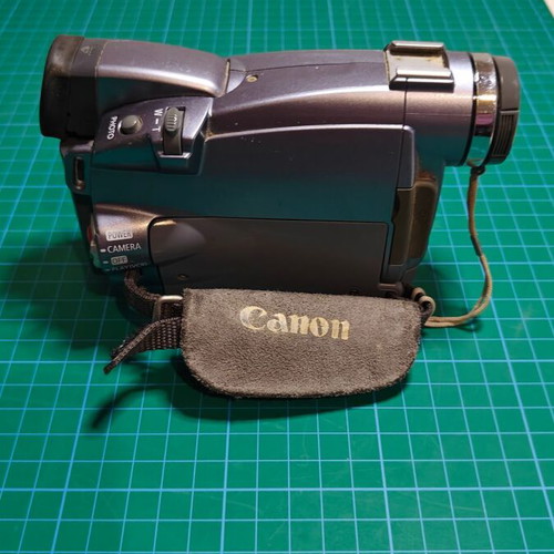 Canon MV700 MiniDV camcorder used with cassette door issue