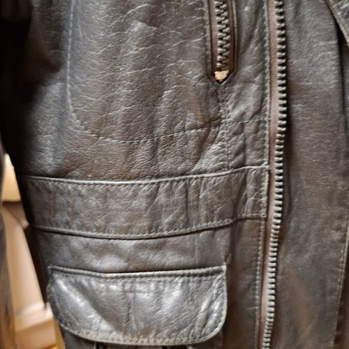 Vintage leather jacket from the 70s, refurbished, black, size L