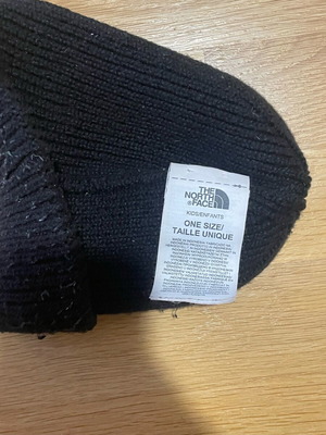The North Face beanie like new, black, one size