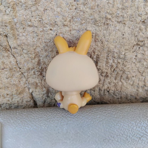 Littlest Pet Shop (LPS) Hasbro figure like new