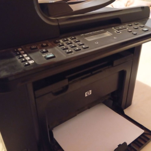 HP 1536dnf MFP printer for parts with 2 toner 78A