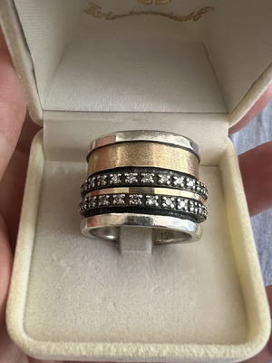 K.and silver and gold ring size 61