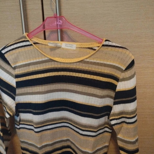 Haus Nikolaus women's sweater like new, black and beige, size M