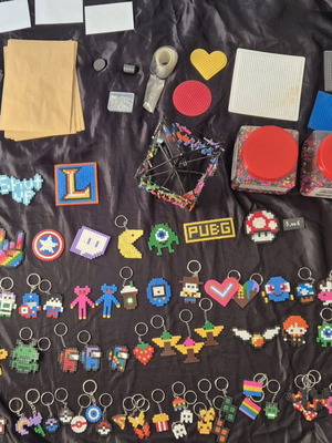 Starter Kit Pixel Pop Studio new, handmade pixel accessories
