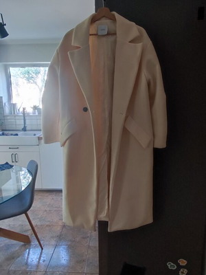 Lumina oversized white coat new, sizes L and XL
