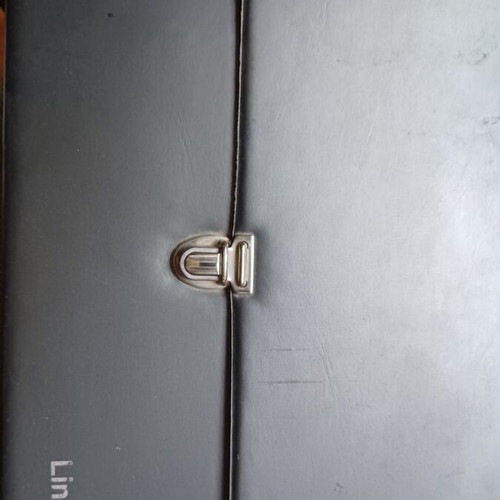 Linguaphone English and French language set used with carrying case