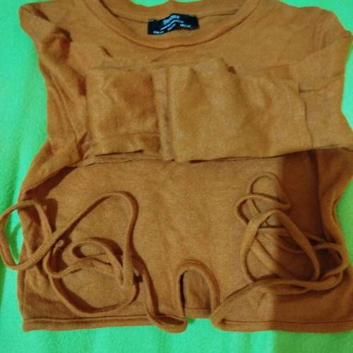Bershka long sleeve crop top size XS brown-orange like new