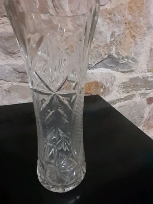 Crystal vase like new