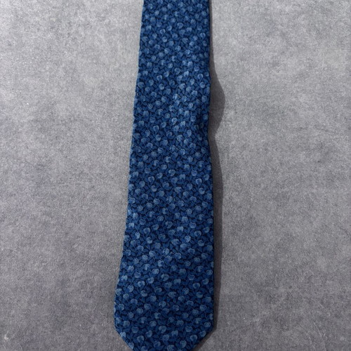 Silk tie like new