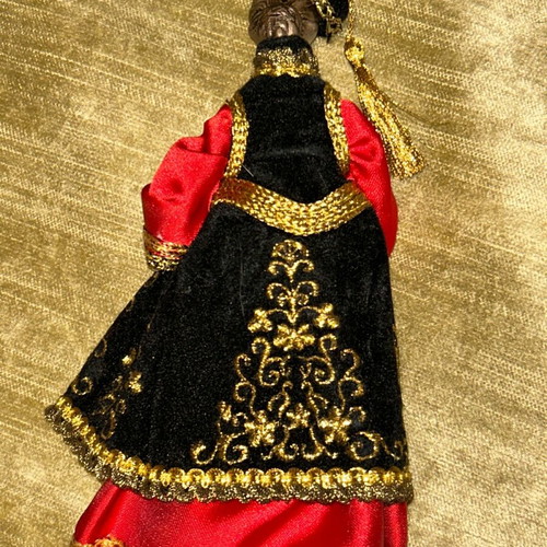 Traditional doll 20cm like new