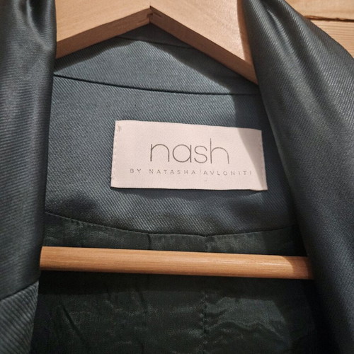 Nash suit like new, jacket one size, pants M