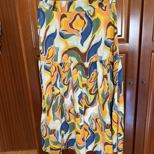 Doca skirt like new, size L, boho style, multicolor