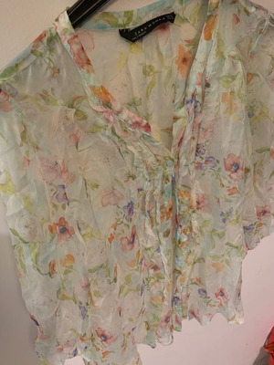 Zara shirt used transparent with flowers XS