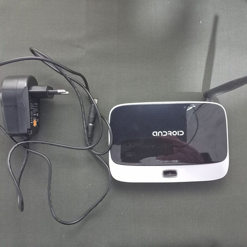 Android Box Q7V Smart Multimedia Player used