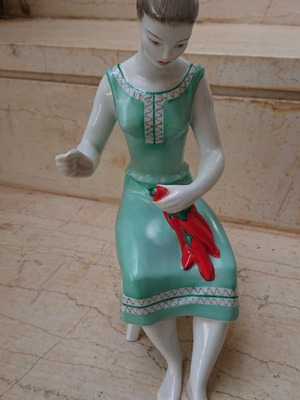 Hollohaza-Hungary πορσελάνινες φιγούρες μεταχειρισμένες