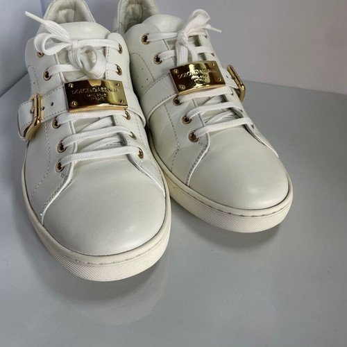 Dolce & Gabbana men leather sneakers like new, size 43