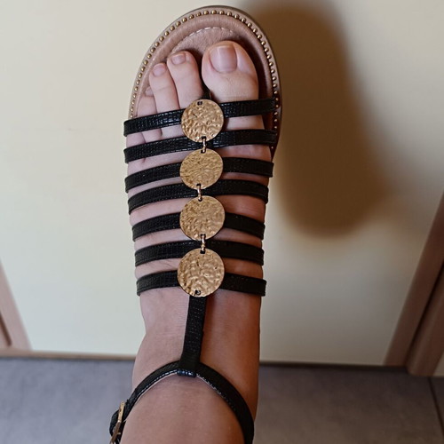 Black sandals with gold details like new