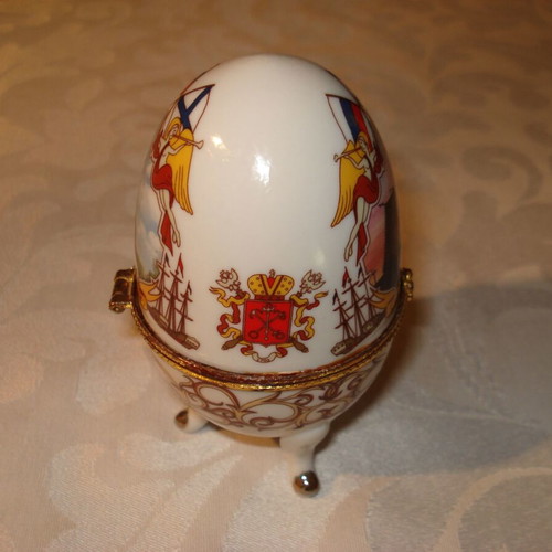 Porcelain decorative egg ACKO used