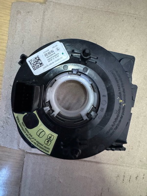 Ταινία τιμονιού VW καινούργια με κωδικό 6R0959654