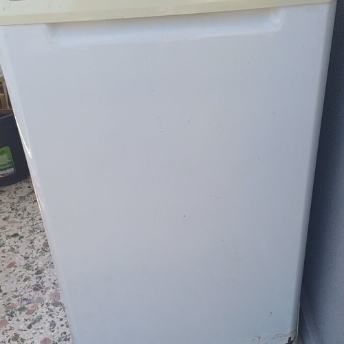 Candy dishwasher used in good condition