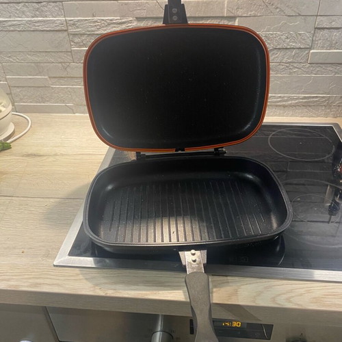 Queen double grill pan like new