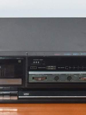 Aiwa AD-F260 κασετόφωνο