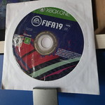 FIFA 19 Xbox One disc