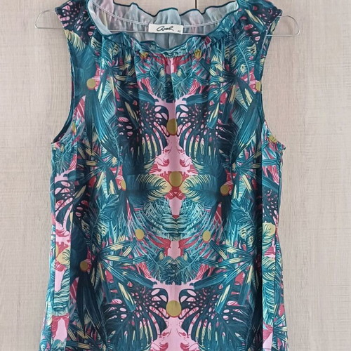 Axel Sleeveless Top in Petrol - Pink Shades