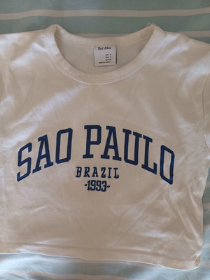 Bershka white t-shirt small for girls, like new