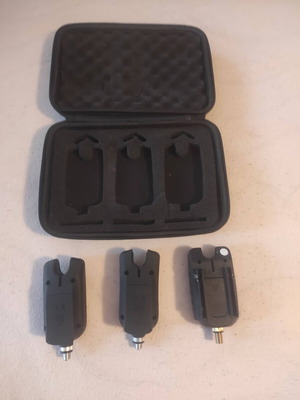 Fishing bite alarms used, set of 3 with carrying case