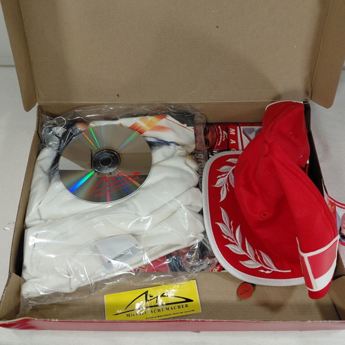 Michael Schumacher Fan’s Kit μεταχειρισμένο, επίσημο vintage σετ Formula 1
