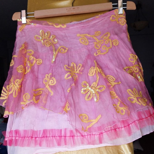 Allo Italian skirt new, pink, size M