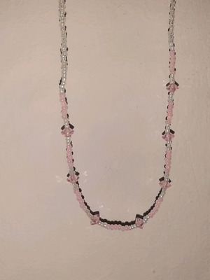 Necklaces new, set of 2 pieces
