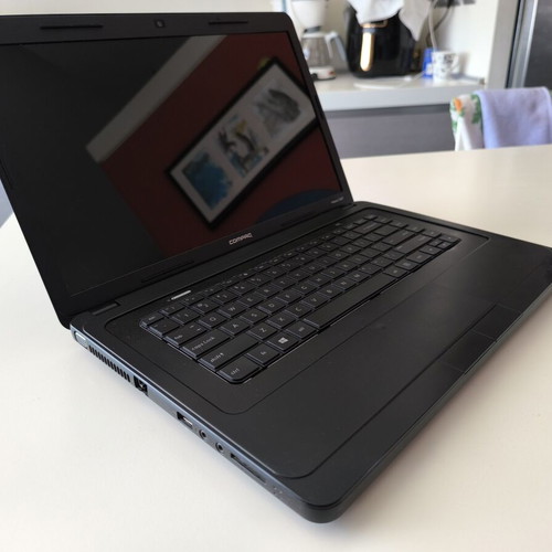 HP Compaq Presario CQ57 laptop used, 15.6" HD, AMD E-450, 4GB RAM, 320GB HDD