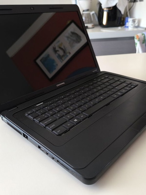 HP Compaq Presario CQ57 laptop used, 15.6" HD, AMD E-450, 4GB RAM, 320GB HDD