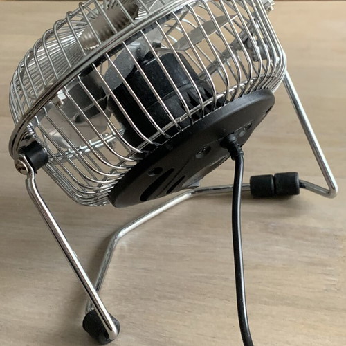Metal desk fan new