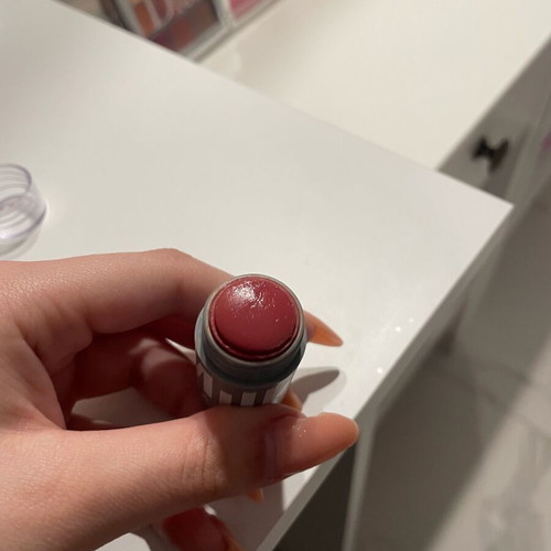Milk blush shade quirk like new