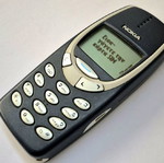 Nokia 3310 Classic Phone used, vintage brick dumb telephone