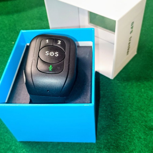 Communication and Tracking Device New for Elderly and Children