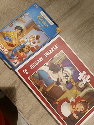 Classic Fairy Tale Puzzles like new, Pinocchio and Little Red Riding Hood