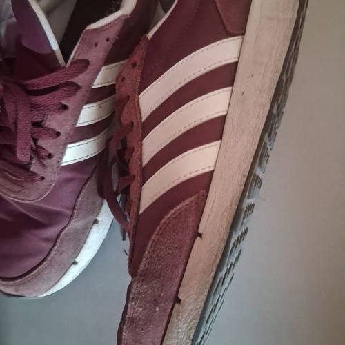 Adidas unisex athletic shoes size 43, white and red