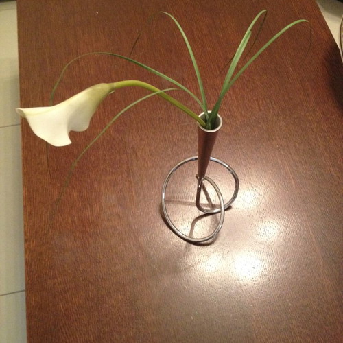 Modern metal vase used, height 29 cm