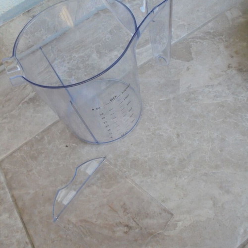 Measuring jug 1200ml like new, plastic liquid container