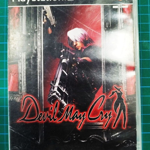 Devil May Cry PlayStation 2 used, with manual, very good condition