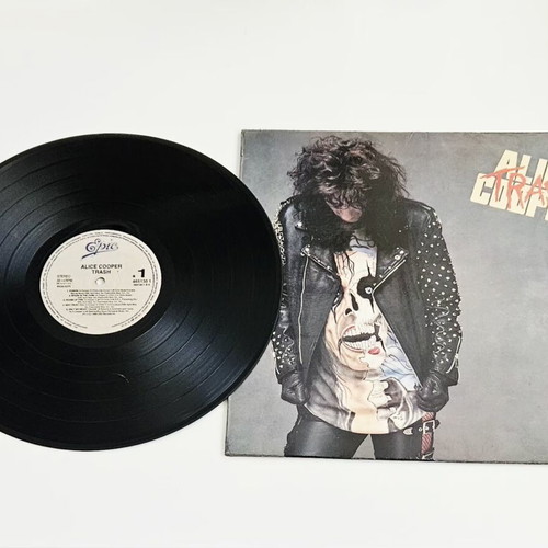 Alice Cooper Trash vinyl LP used, Greek edition 1989