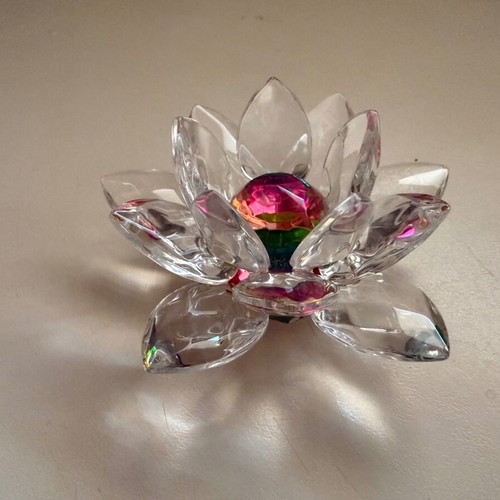 Crystal decorative water lily