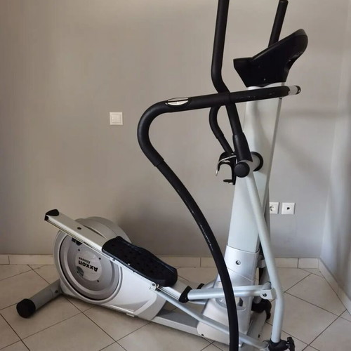 Axxon fitness elliptical machine like new professional use