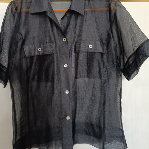 Sheer shirt like new, black, size L