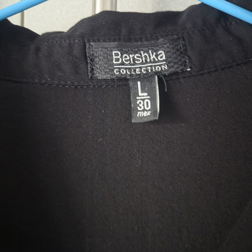Asymmetric shirt Bershka size L black like new